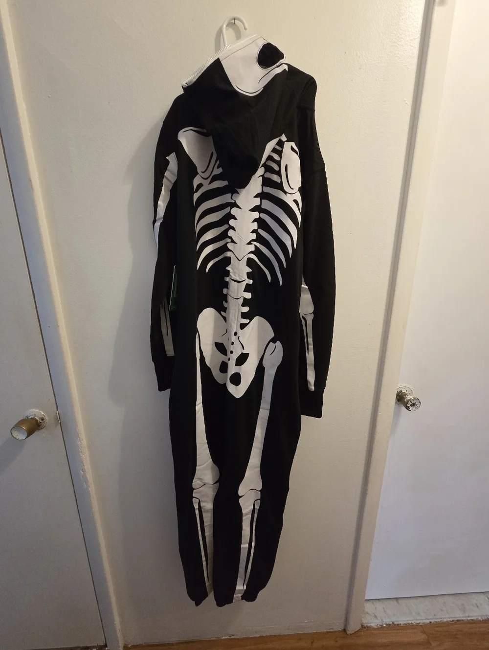 Tipsy Elves Skeleton Zip Up Onesie Costume Adult XS NWT Halloween - Picture 3 of 5